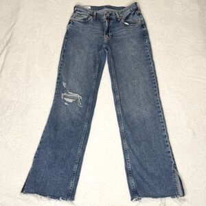 GAP '90s Loose Mid Rise Distressed Ripped Raw Hem Jeans Light Wash Women's 24 00